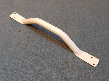 Photo of free White-painted steel grab-rail - 45 cm long (Primrose LA1) #1