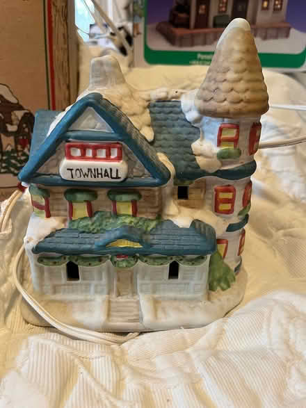 Photo of free 6 Lighted ceramic Christmas houses (Powhatan - Flat Rock area) #4