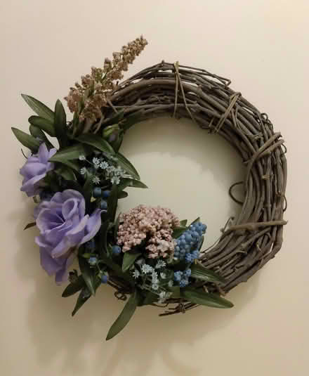 Photo of free Floral Wreath (Chestnut Hill, Newton) #2