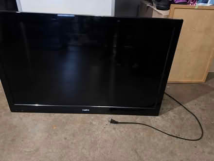 Photo of free Tv (Bowie, MD) #1