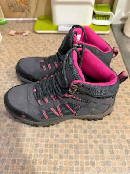 Photo of free Kids Hiking Boots - Size 3 (Great Amwell SG12) #2