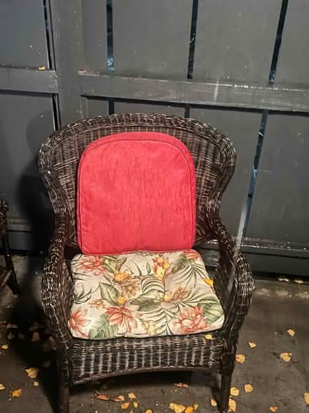 Photo of free Patio furniture (Willow glenn) #1