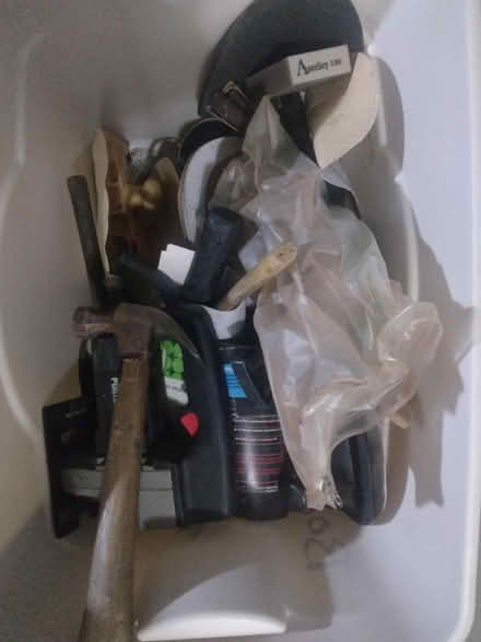 Photo of free authio body tools (2909 Hillsboro ave) #2