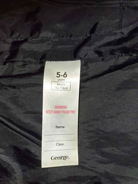 Photo of free Winter coat size 5/6 - a little damaged (see pics) (Newall LS21) #2