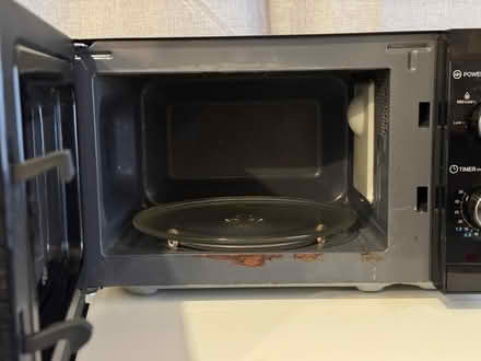 Photo of free 800 Watt Microwave (Odd down,Bath BA2) #3