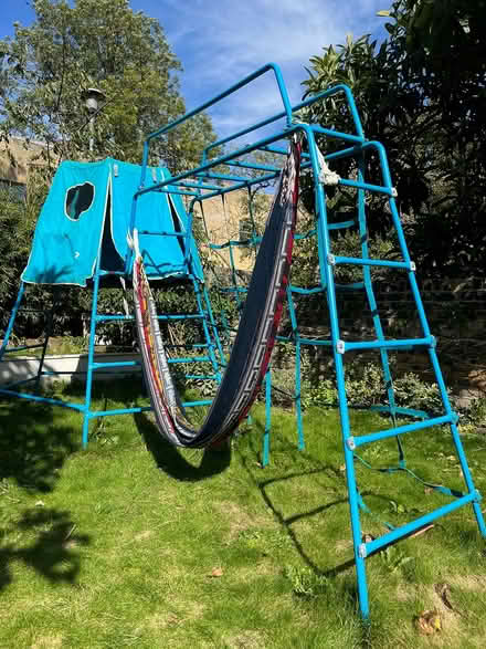 Photo of free Climbing Frame (Hackney) #3