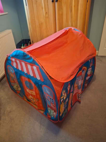 Photo of free Pop up play tent (Newall LS21) #1