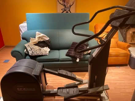 Photo of free Elliptical (Parkwood Hills) #2