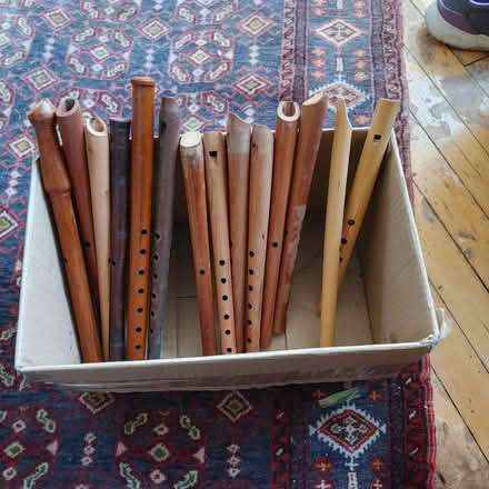 Photo of free Box of folk flutes (Trinity Bellwoods) #1