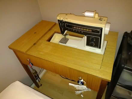 Photo of free Sewing machine (IG7) #1