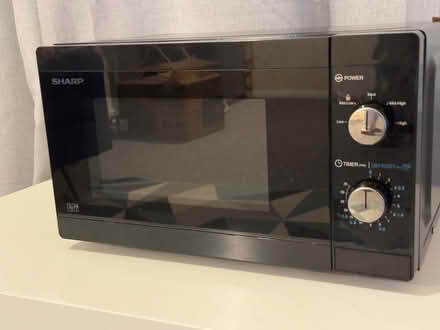 Photo of free 800 Watt Microwave (Odd down,Bath BA2) #2