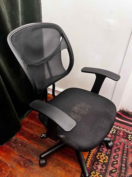 Photo of free Office chair (Barrytown/Red Hook 12507) #3