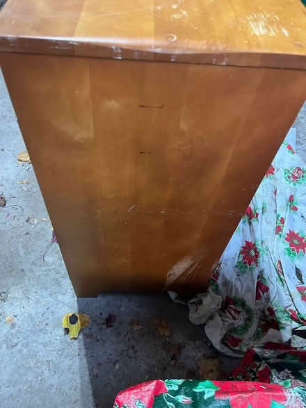 Photo of free Dresser with mirror (Pickering, Altona and Sheppard) #3