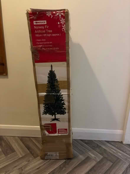 Photo of free 5ft artificial Christmas tree (Mickleover) #1