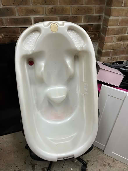 Photo of free Large baby bath (Maidstone ME15) #1