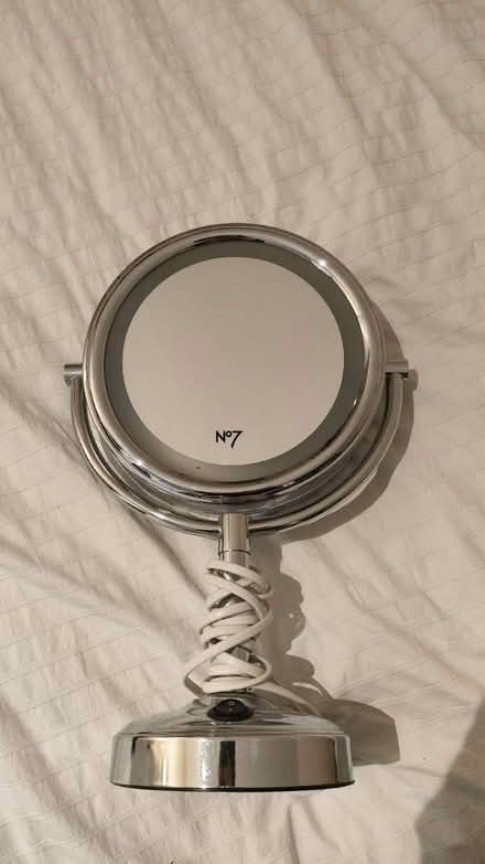 Photo of free Makeup mirror (SW11 3 (Battersea Square)) #1