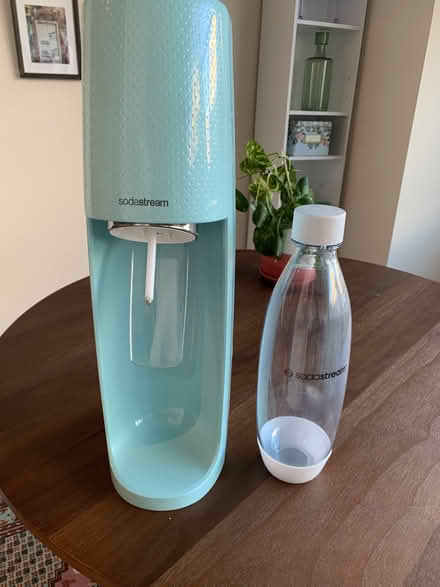 Photo of free Carbonated Water Maker (Dupont) #2