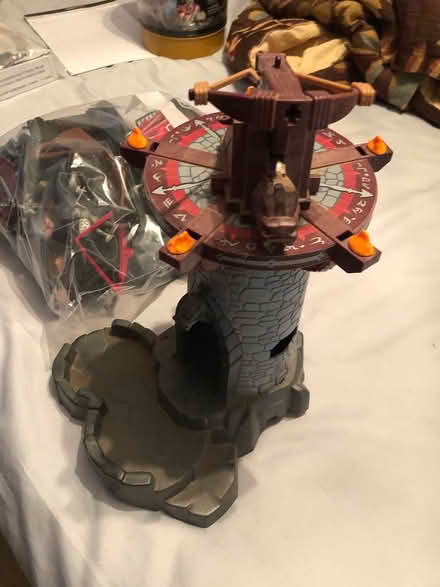 Photo of free Knights and dragon playset (Lawrenceville Ga) #2