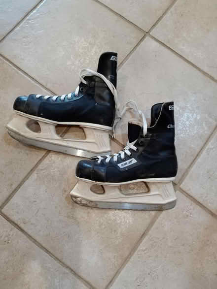 Photo of free Childrens hockey skates (near Kuhl and Reaville) #2