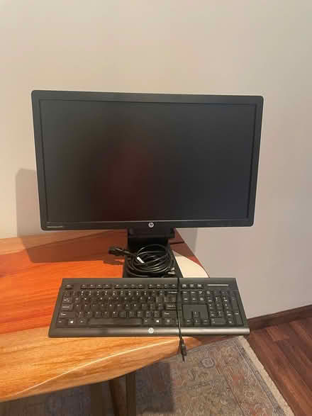 Photo of free 22inch monitor w/ keyboard (Harlem) #1