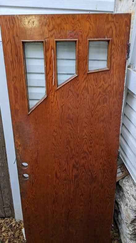 Photo of free Door and screen door (Hintonburg) #1