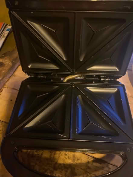 Photo of free Russell Hobbs sandwich maker (Haywardsheath/Cuckfield) #2