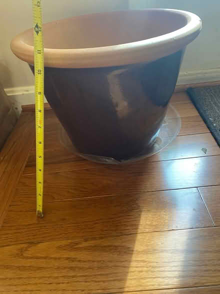 Photo of free Plant pots (Piney Orchard, Odenton) #3