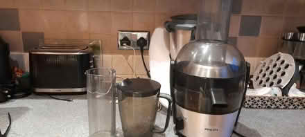 Photo of free Philips Vivo Collection juicer (KT6) #1