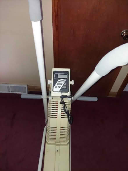 Photo of free DP Air Gometer Exercise bike (Salem, NH) #2