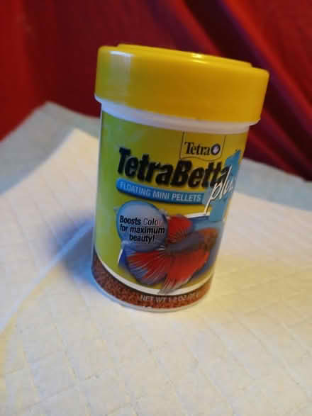 Photo of free Pellets for bettas (Bronx.morrisania 10456) #2