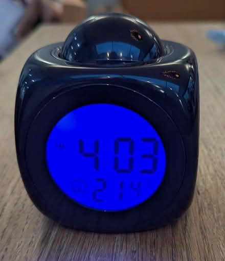 Photo of free Smiggle kids alarm clock (Bow E3) #1