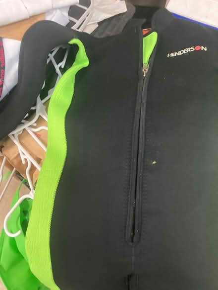 Photo of free Women’s XS Henderson wetsuit (Foothill Boulevard Cupertino) #2