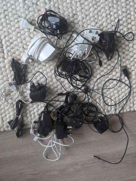 Photo of free Various chargers (Shenfield, CM15) #2