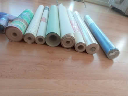 Photo of free various single rolls wallpaper (Henlow SG16) #2