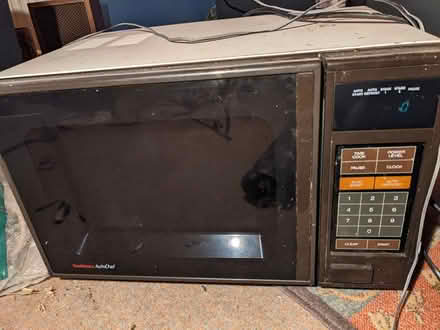 Photo of free Microwave (Higher Poynton SK12) #1