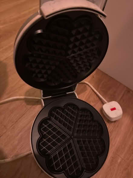 Photo of free Waffle maker (Titchfield, PO14) #2