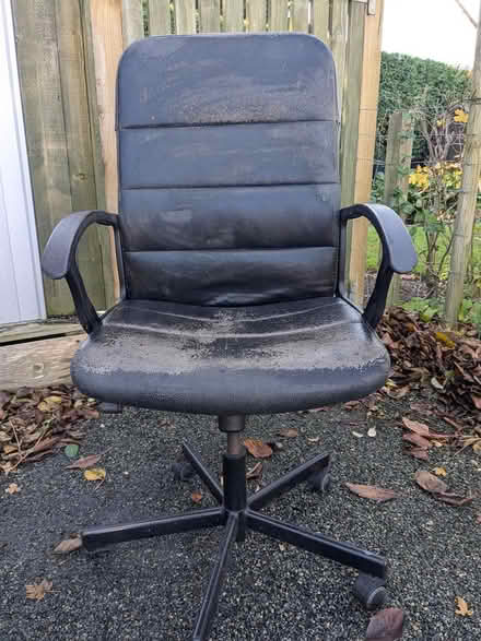 Photo of free Black leather Computer/Office chair (Cambridge CB24) #1