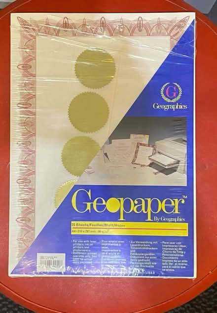 Photo of free Certificate paper (Jennett's Park RG12) #1