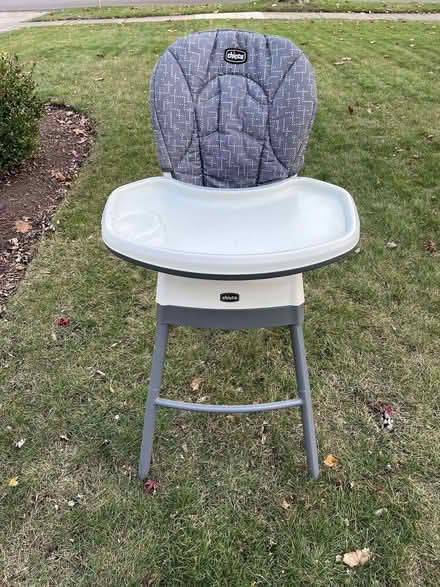 Photo of free Chicco High Chair/Booster (87th & Modaff) #1