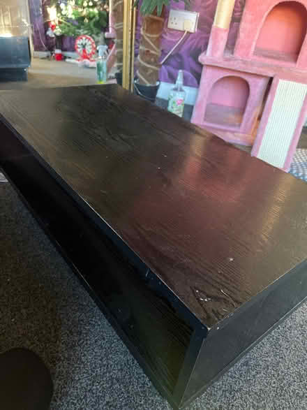 Photo of free medium black table (Woodside DY2) #2