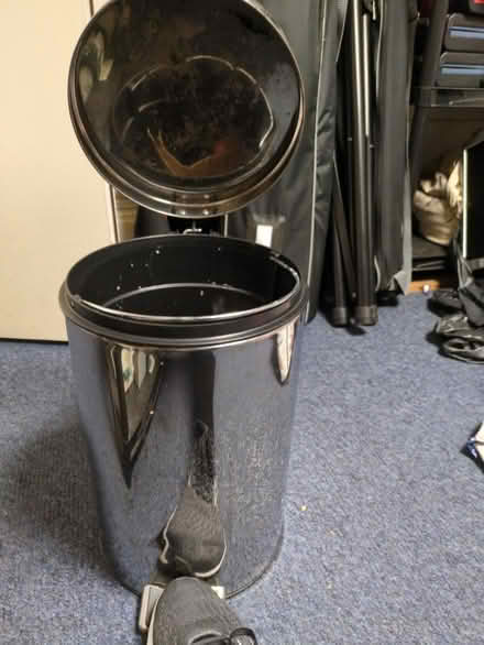 Photo of free Bin (Gloucester, nr cathedral) #2