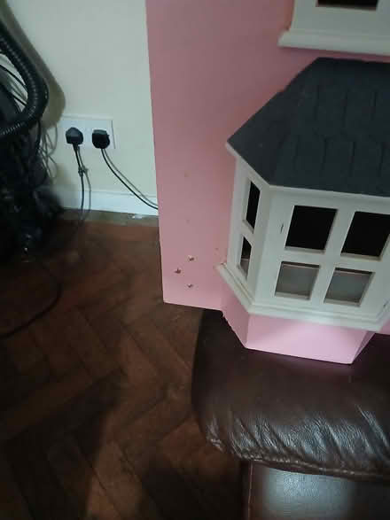 Photo of free Dolls house (West Bletchley MK3) #4