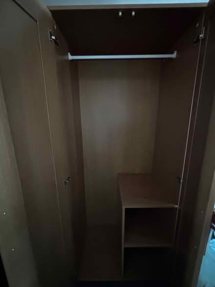 Photo of free Wardrobe (Morden SM4) #2