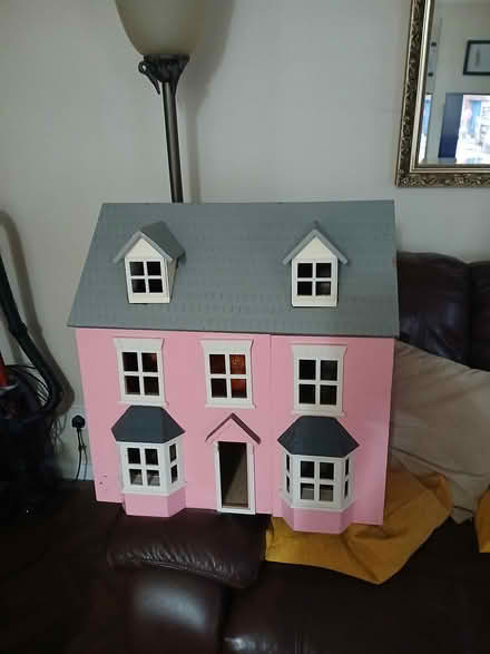 Photo of free Dolls house (West Bletchley MK3) #1