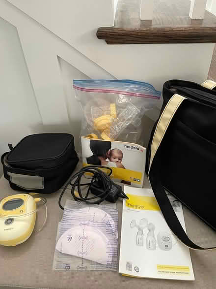 Photo of free Modela Electric Breastfeeding Pump (22201) #1