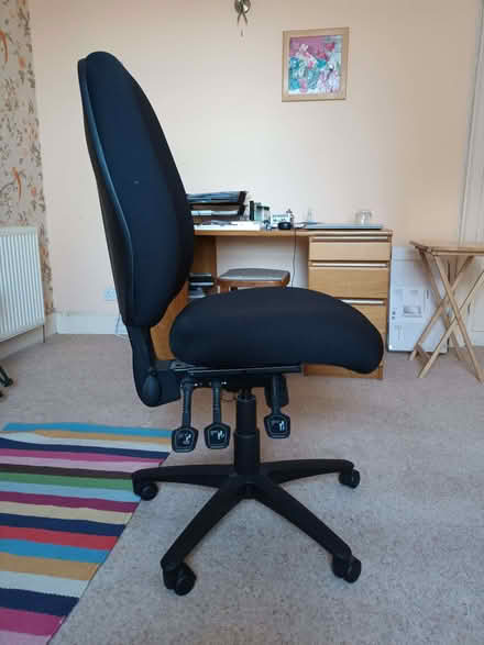 Photo of free Office chair (Craigie PH2) #4