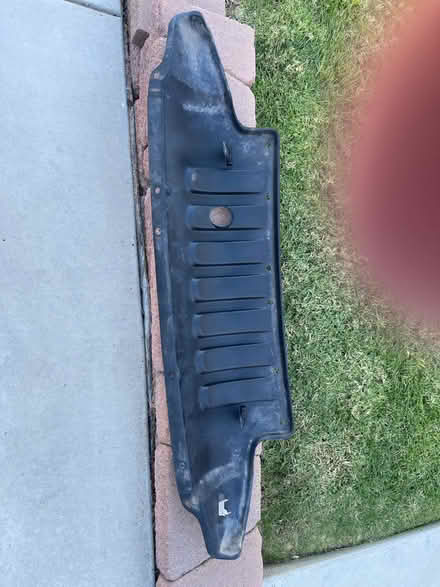 Photo of free 2012-2017 Jeep JKU front fascia (Near Mission and Mesa Dr) #1