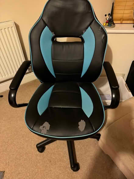 Photo of free Gaming chair (Madley Park OX28) #1