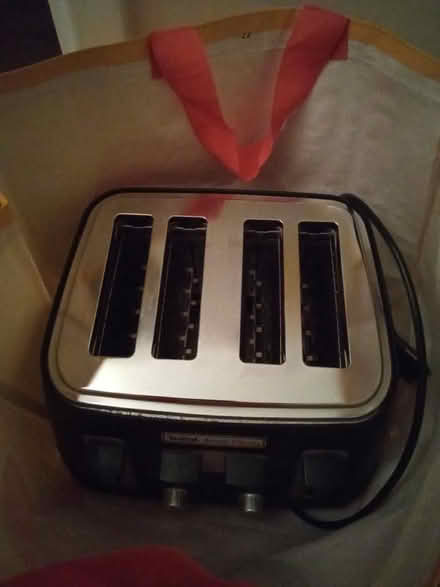 Photo of free Toaster (Hester's Way GL51) #3