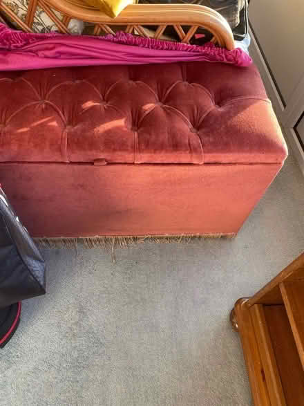 Photo of free Storage ottoman (Belper DE56) #1